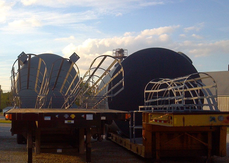 Safety Caged Ladder Loaded With Tanks