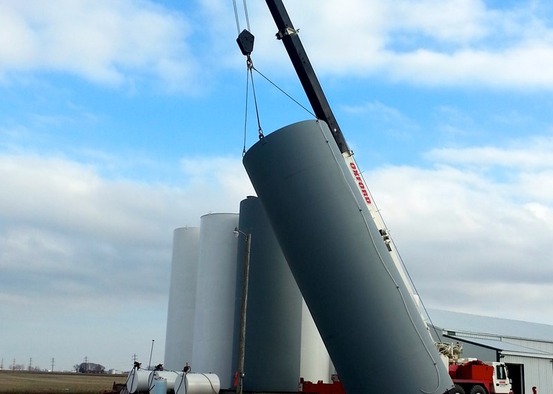 Fertilizer Tanks 30000 Gallon Install 7